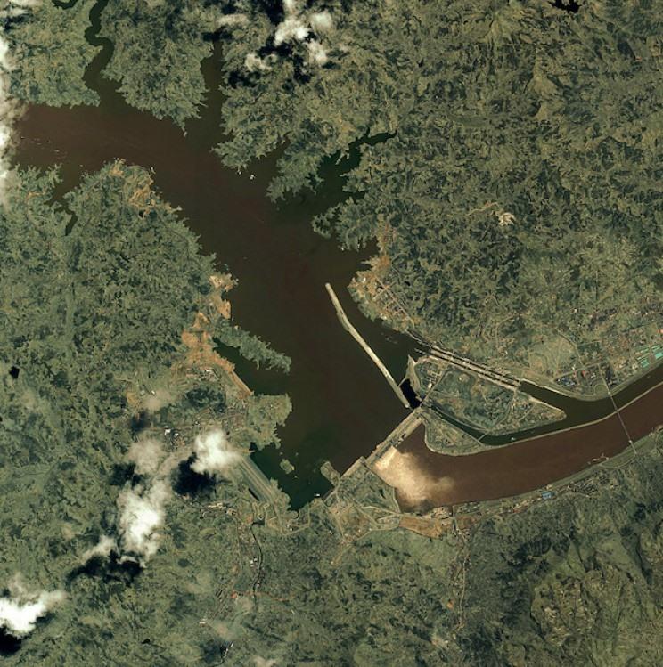 Ảnh: International Rivers