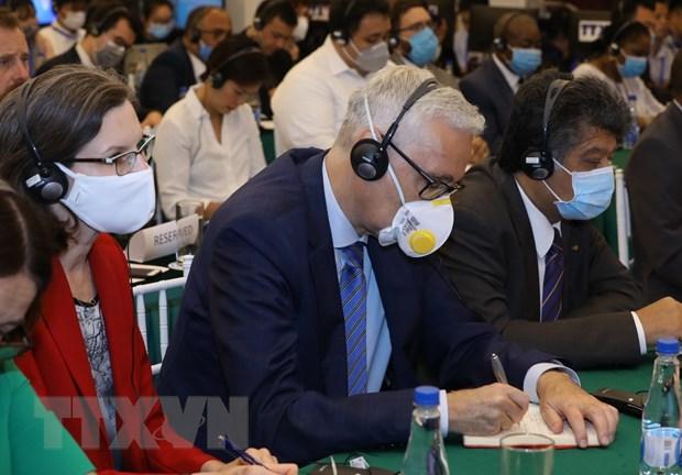 ASEAN 2020: Viet Nam dua ra 10 sang kien duoc thong qua tai AMM 53 hinh anh 1