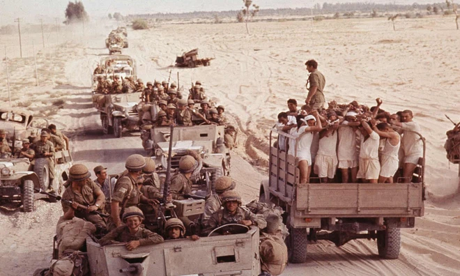 Chiến tranh 6 ngày: Trung Đông rung chuyển, Israel chớp nhoáng đè bẹp 3 nước, thế giới sửng sốt - Ảnh 1.