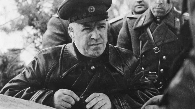 Tướng giỏi nhất Liên Xô đánh đâu oanh liệt đó khiến Stalin không muốn đánh thức khi đang ngủ - Ảnh 7.