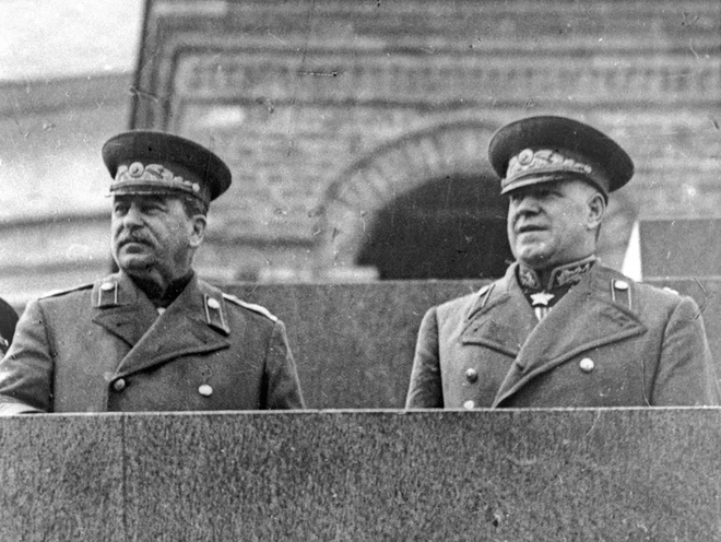 Tướng giỏi nhất Liên Xô đánh đâu oanh liệt đó khiến Stalin không muốn đánh thức khi đang ngủ - Ảnh 6.