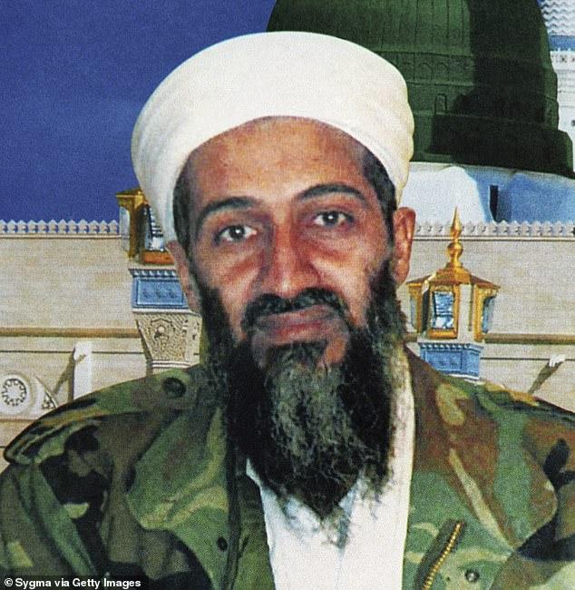 Thủ lĩnh cận vệ của trùm khủng bố bin Laden chỉ huy lực lượng Taliban ở Afghanistan - 3