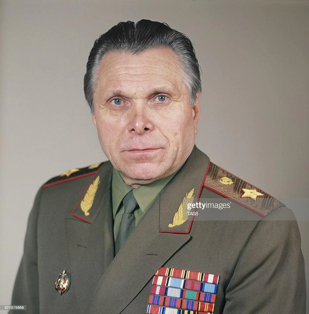 Bộ Nội vụ chống KGB: cuộc chiến chưa được biết đến ở Liên Xô - Ảnh 3.