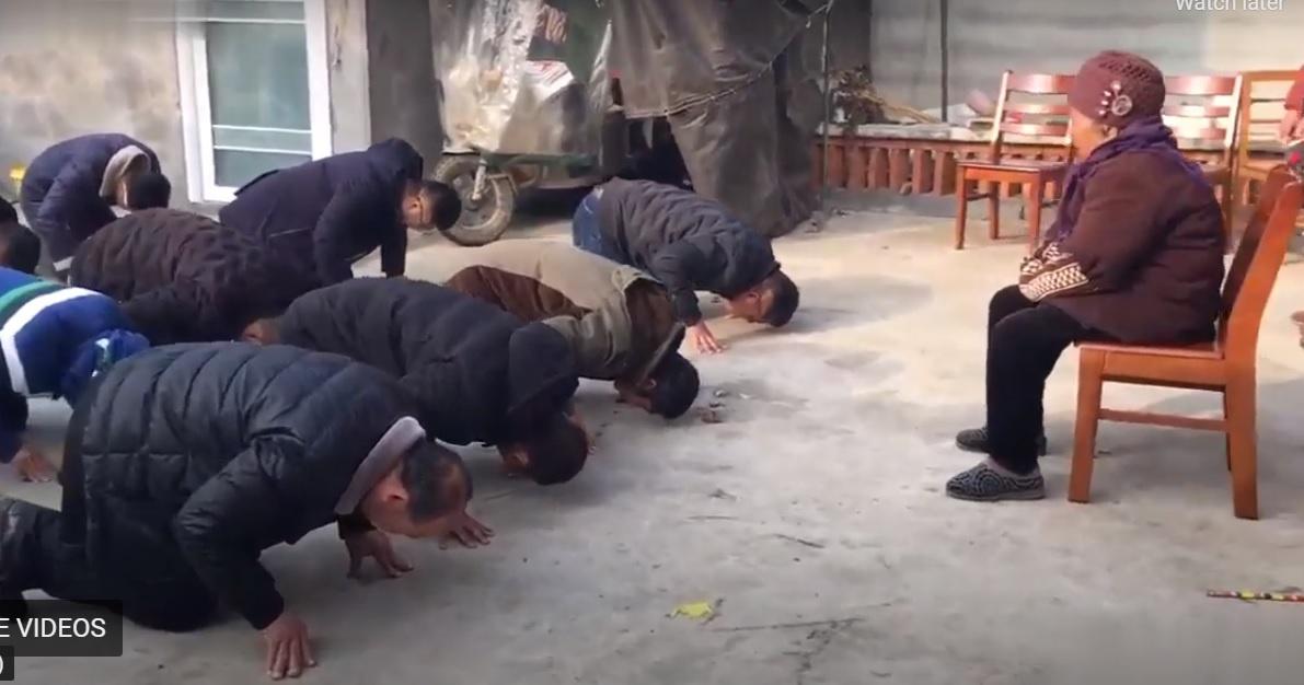 Những phong tục tập quán ngày Tết ở Trung Quốc đang dần biến mất - ảnh 2