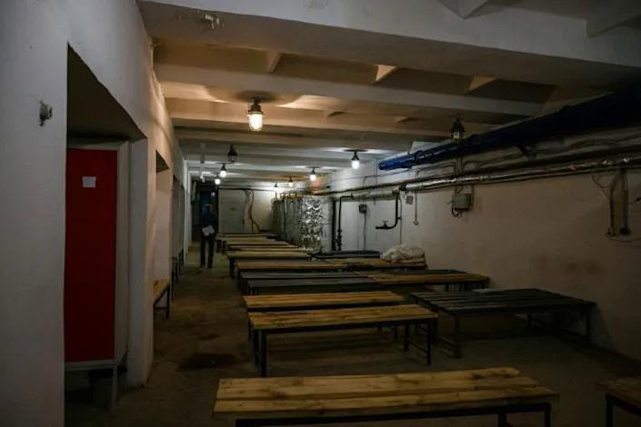 Thăm nhà máy &#34;sinh đôi&#34; với Azovstal, hiểu vì sao lính Ukraine có thể cố thủ hơn 2 tháng - 2