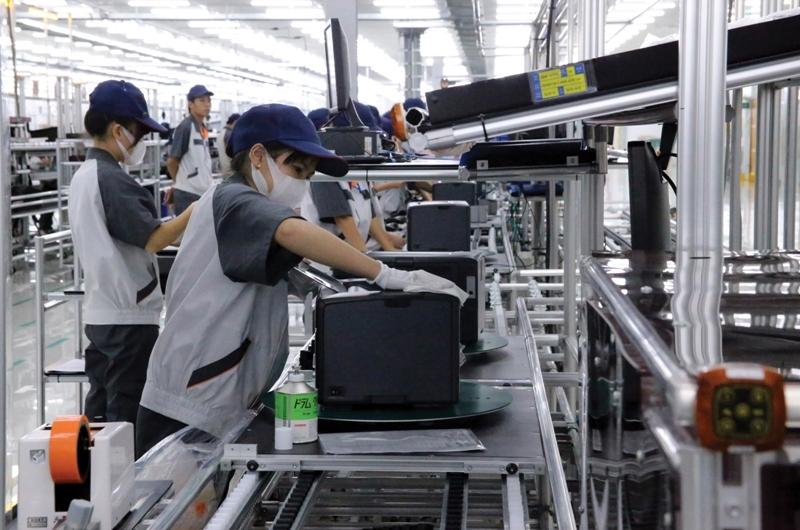 Hiện nay cả nước có 74 doanh nghiệp đang được áp dụng chế độ doanh nghiệp ưu tiên. Ảnh minh họa.