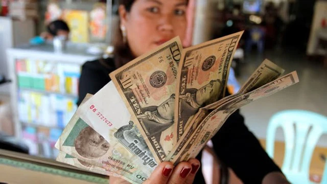 Nước cạnh Việt Nam có GDP đầu người 1.785 USD, vay hơn 10 tỷ USD - Ảnh 1.