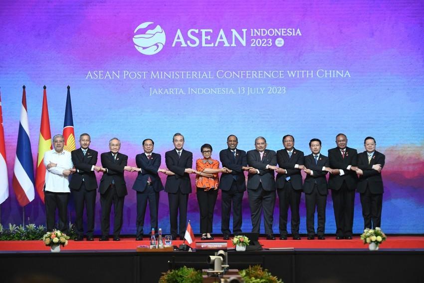 Biển Đông: ASEAN, Trung Quốc hoàn tất vòng đọc thứ hai COC  ảnh 1