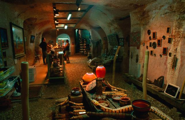 Bảo tàng dưới lòng đất ở Coober Pedy. Nguồn: John W Banagan