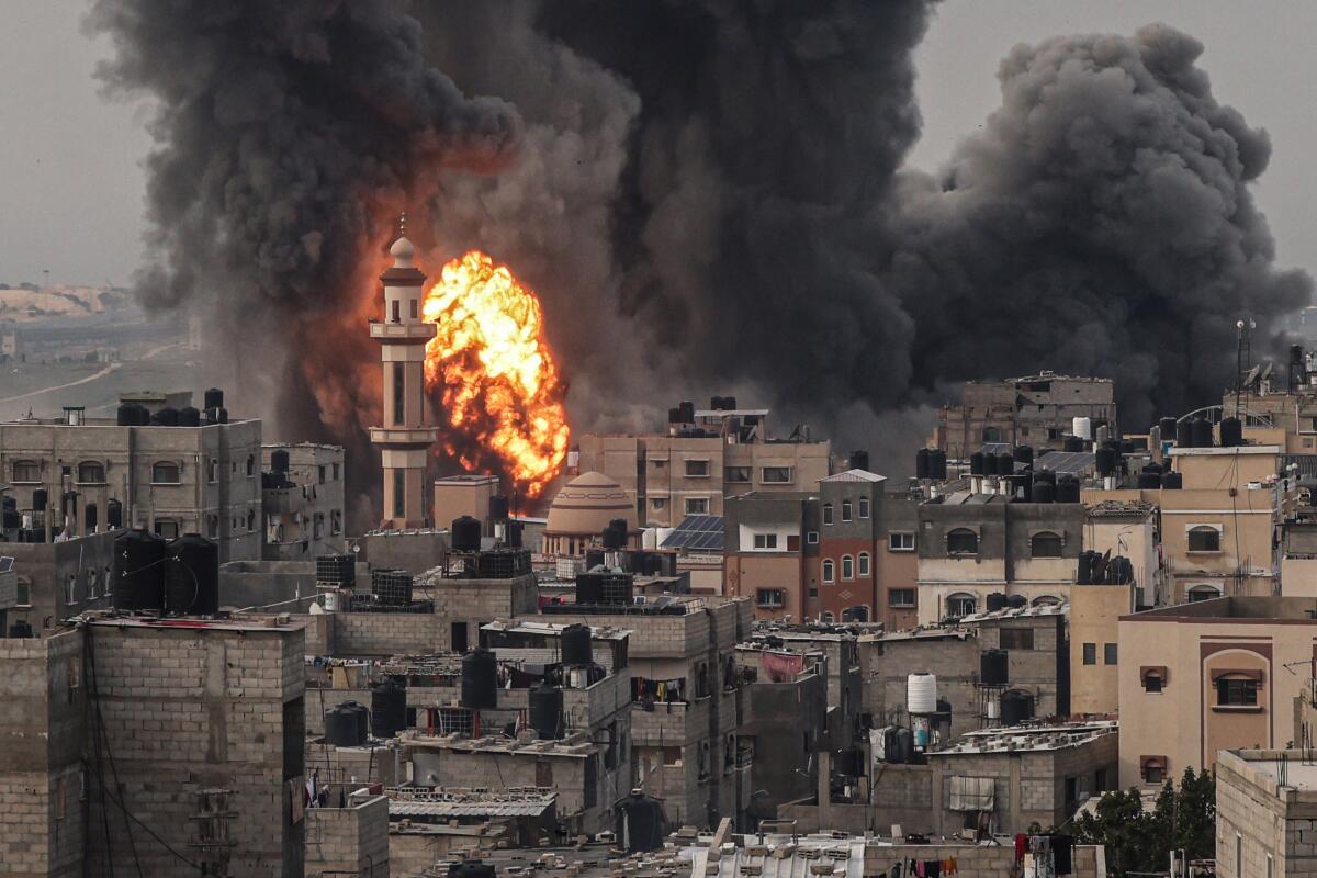 Ukraina, Gaza, và sự trỗi dậy của địa chính trị bản sắc