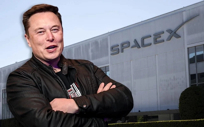 Tỷ phú Elon Musk là người thành lập SpaceX.