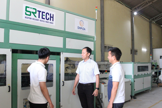 Công nghệ sạch "made in Vietnam" giúp tái chế 92% pin mặt trời thải bỏ- Ảnh 1.