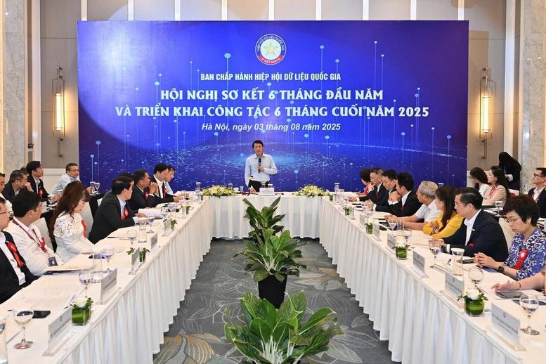 Hiệp hội Dữ liệu quốc gia (NDA) tổ chức Phiên họp Ban Chấp hành, sơ kết công tác 6 tháng đầu năm và xây dựng phương hướng công tác 6 tháng cuối năm. 
