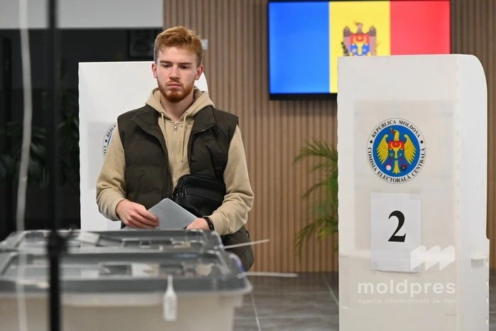 cuoc bau cu quoc hoi moldova ket thuc, so cu tri di bo phieu dat ky luc hinh anh 1