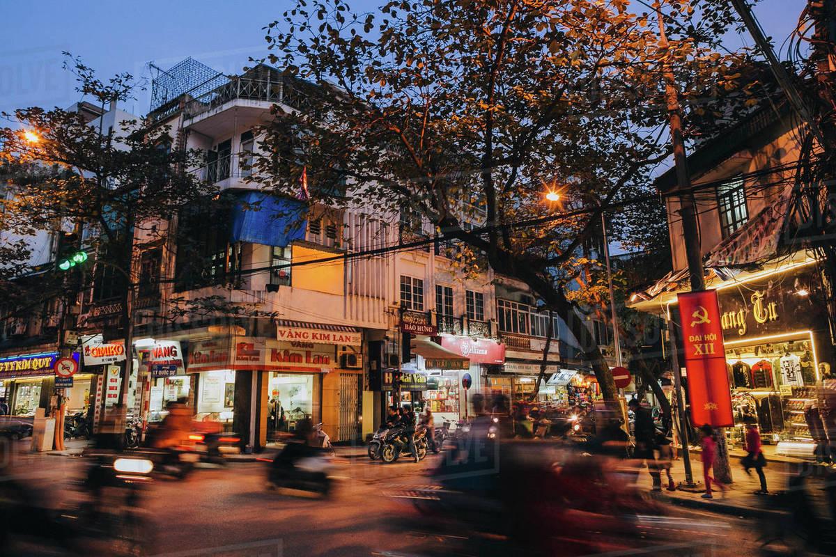 Khuyết tật kinh tế – một cái nhìn từ xã hội Việt Nam